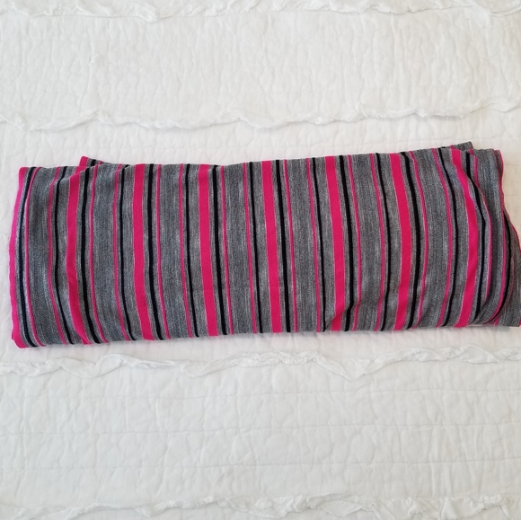 Lane Bryant Active Infinity Scarf Plus Size EUC - Picture 2 of 5